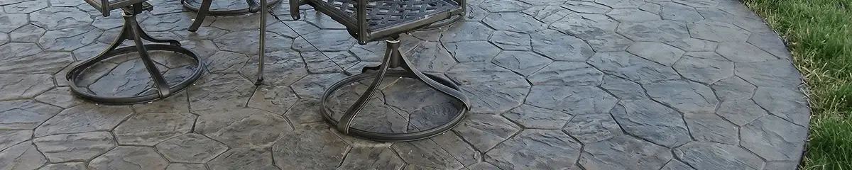 Garden relaxation area with professionally installed stone flooring in Dallas TX